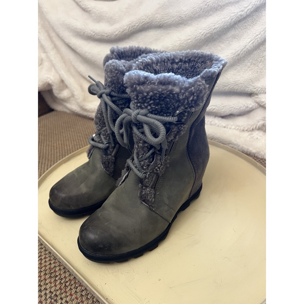Sorel Joan of Arctic Waterproof Wedge II Shearling Boots Gray Women 8 NL3021-052